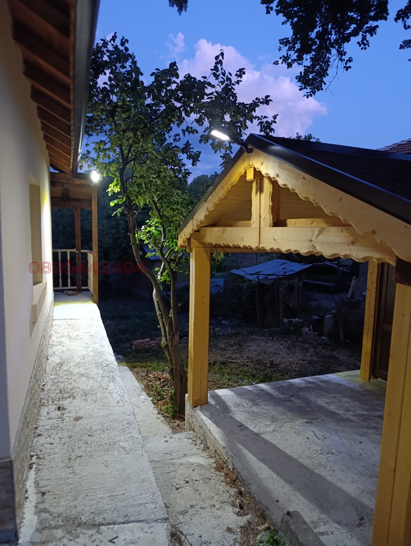 Til salg  Hus region Sofia , Bozhurishte , 103 kvm | 13844635 - billede [4]