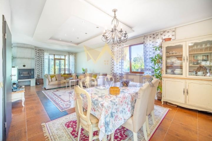 Продава КЪЩА, гр. Варна, м-т Перчемлията, снимка 3 - Къщи - 54187023