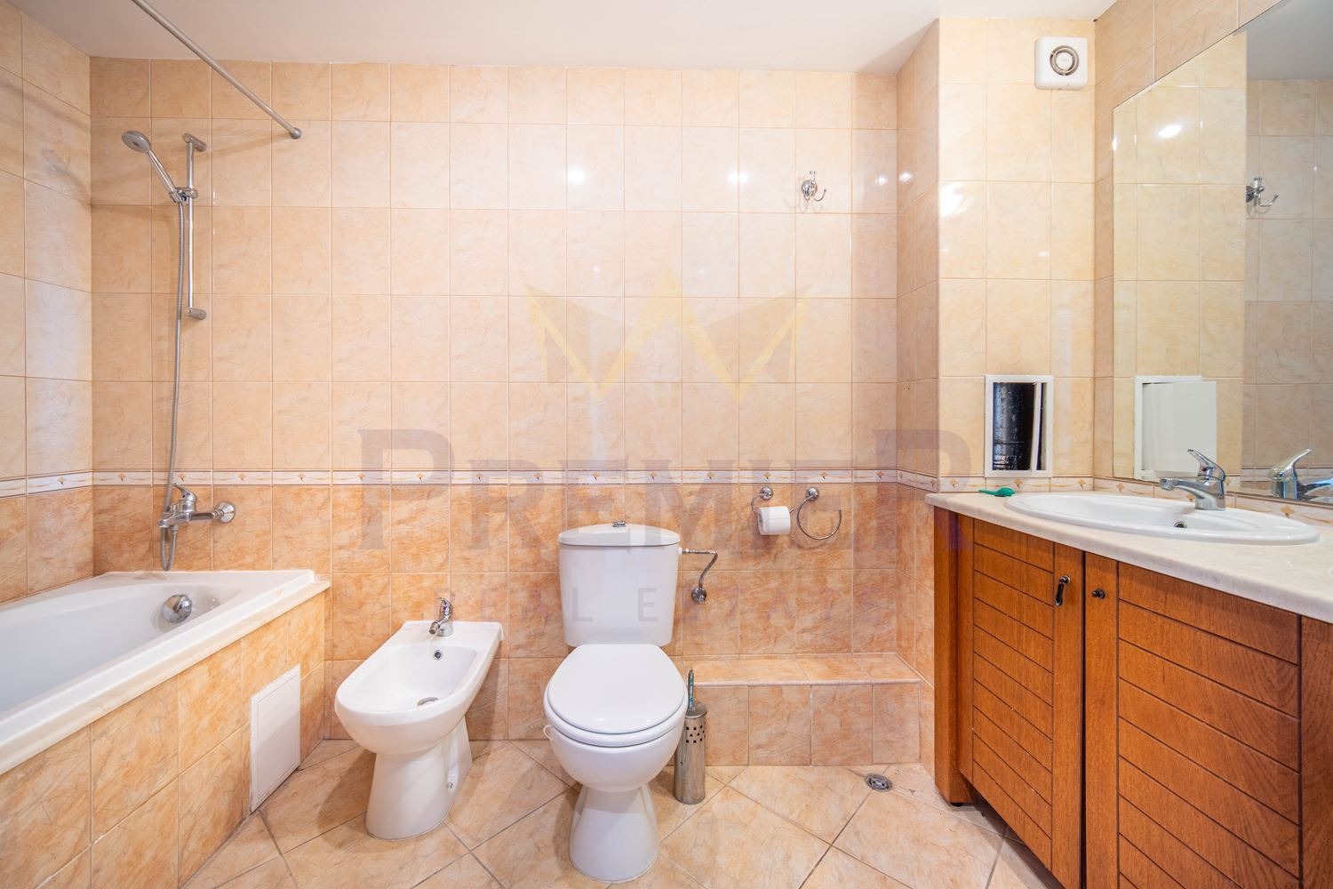 Продава 3-СТАЕН, гр. Каварна, област Добрич, снимка 12 - Апартаменти - 55132733