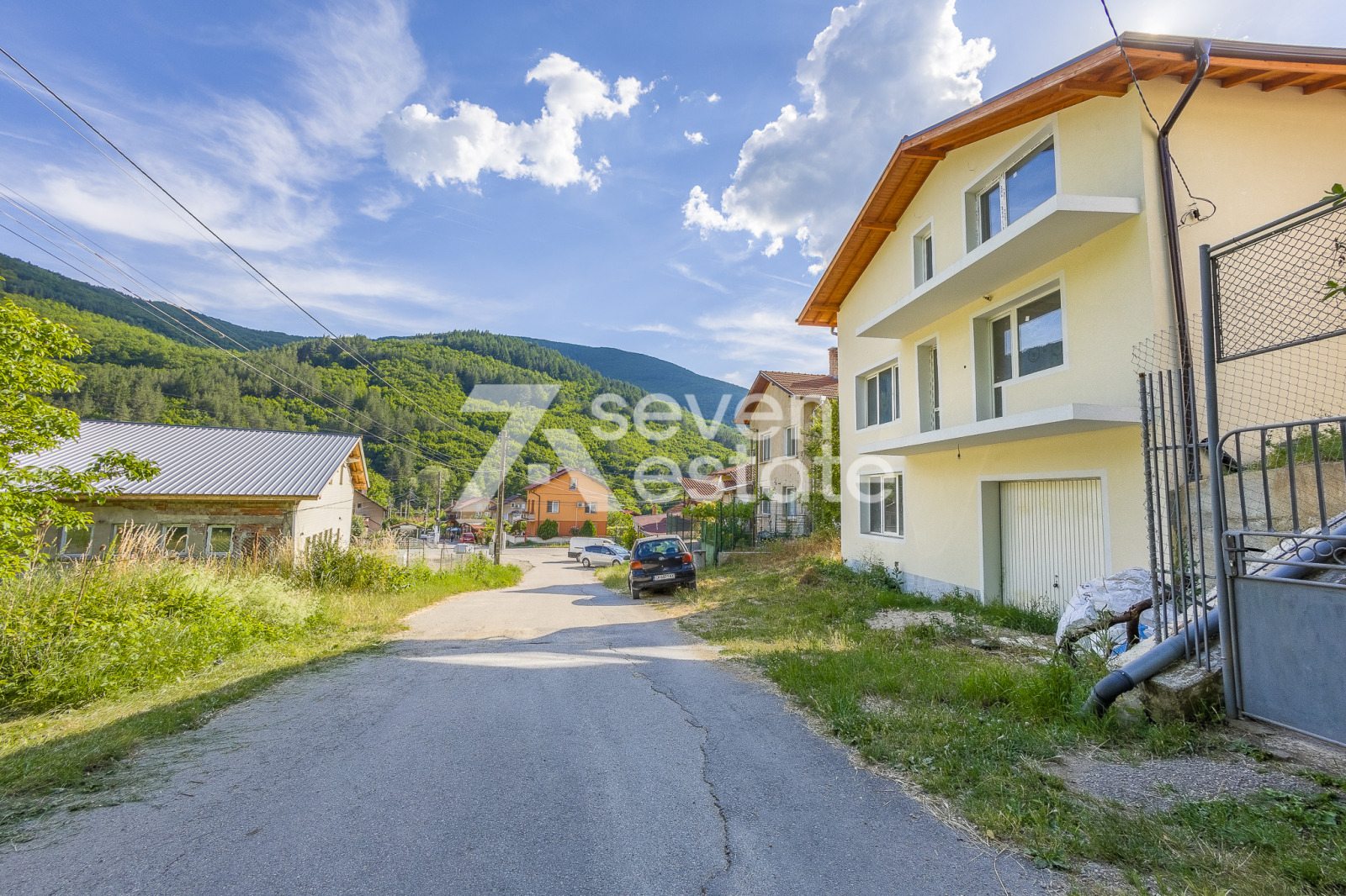 Продава КЪЩА, с. Искрец, област София област, снимка 17 - Къщи - 55113960