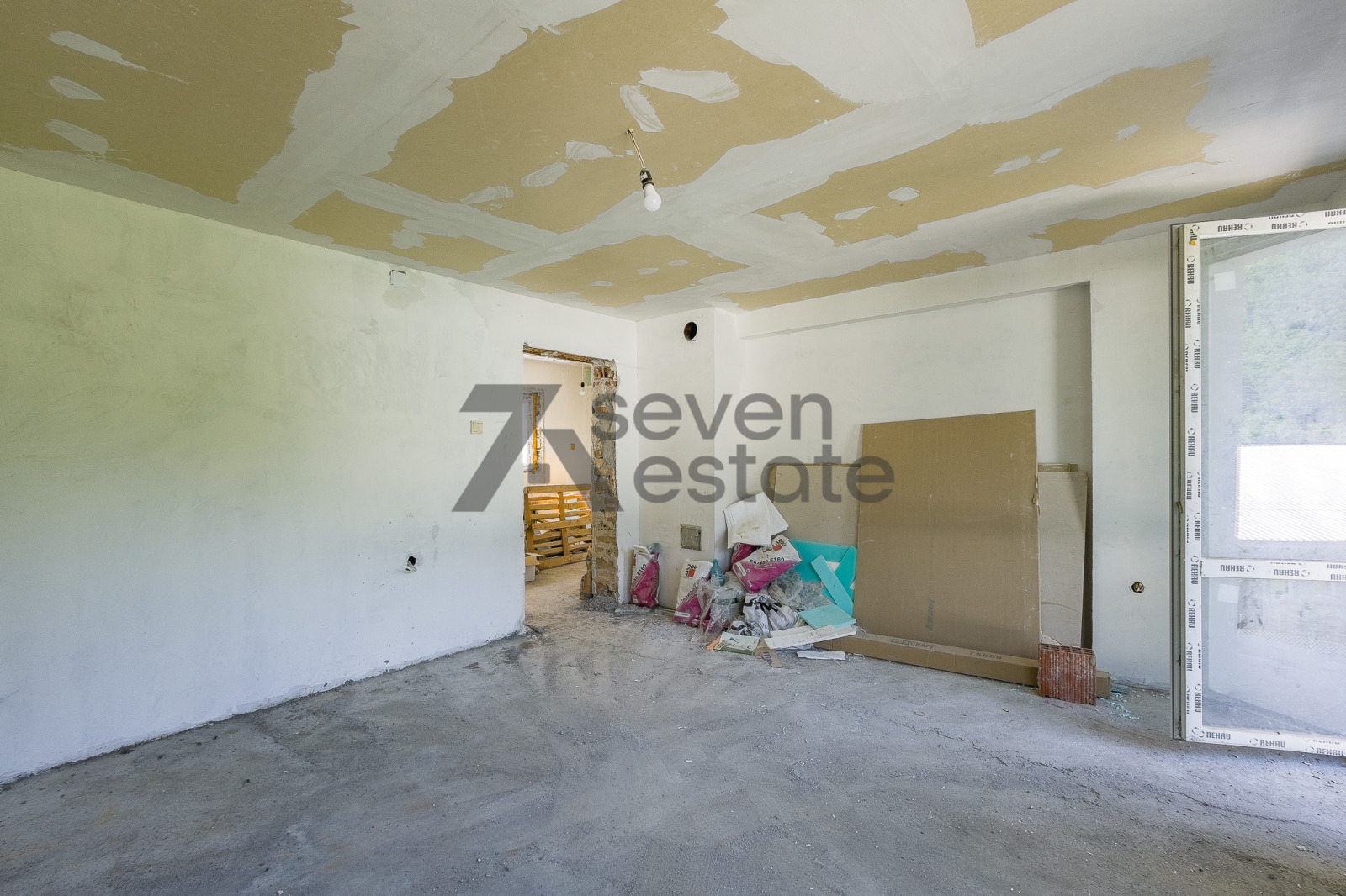 Продава КЪЩА, с. Искрец, област София област, снимка 8 - Къщи - 55113960
