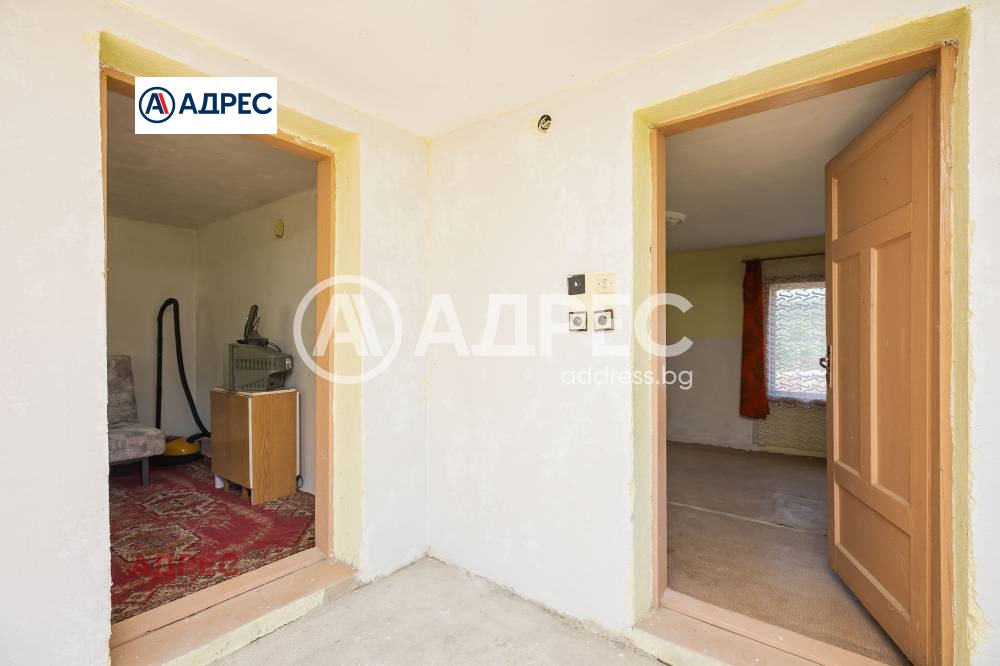 Продава КЪЩА, с. Бенковски, област Варна, снимка 8 - Къщи - 55664852