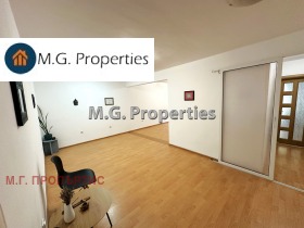 Продава 3-стаен