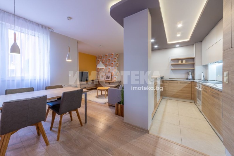 Продава 2-СТАЕН, гр. Варна, Бриз