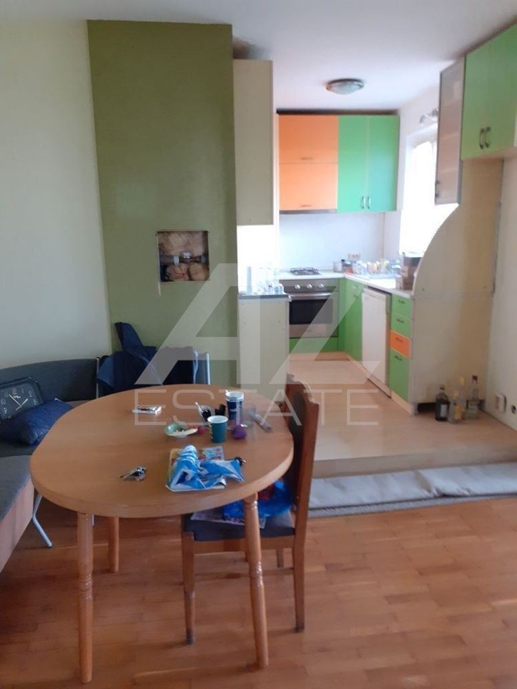 Продава  3-стаен град Варна , Цветен квартал , 88 кв.м | 55466028