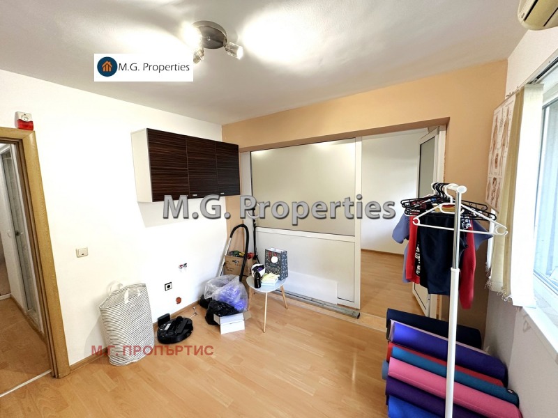 Продава 3-СТАЕН, гр. Варна, Център, снимка 6 - Апартаменти - 52410760