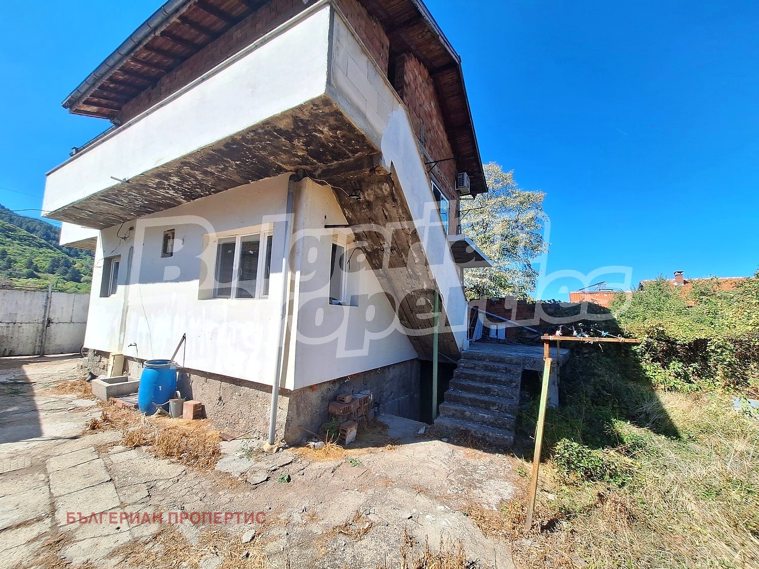 Продава ЕТАЖ ОТ КЪЩА, с. Бистрица, област Кюстендил, снимка 2 - Етаж от къща - 56112209