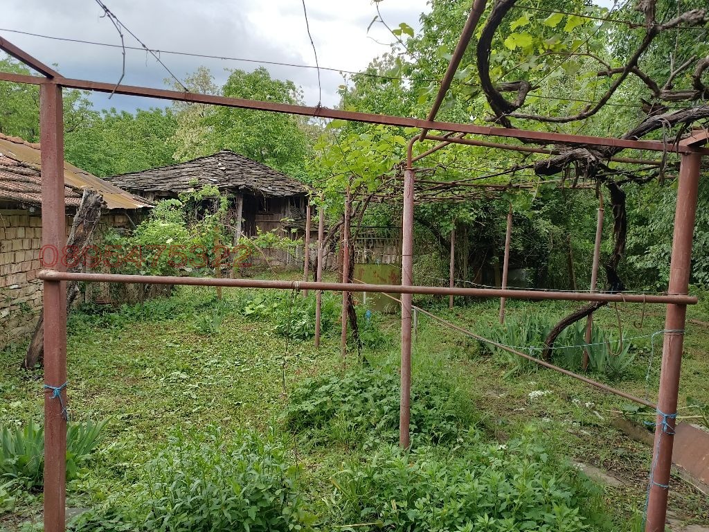 Продава КЪЩА, с. Дамяново, област Габрово, снимка 5 - Къщи - 54689368