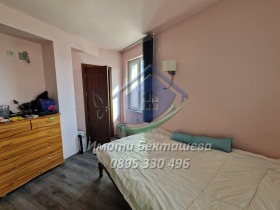 1 chambre Chirok tsentar, Rouse 9