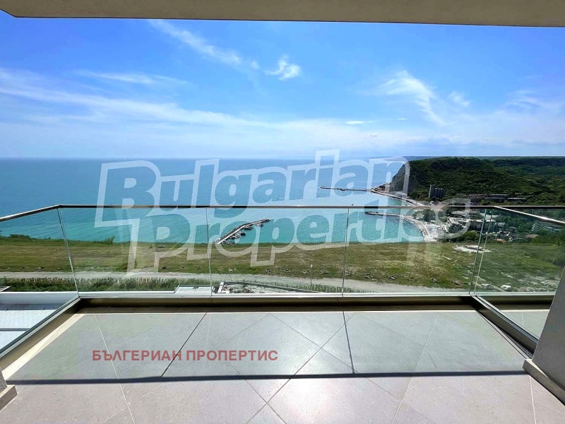En venta  3+ dormitorios región Dóbrich , Kavarna , 250 metros cuadrados | 39477675 - imagen [5]