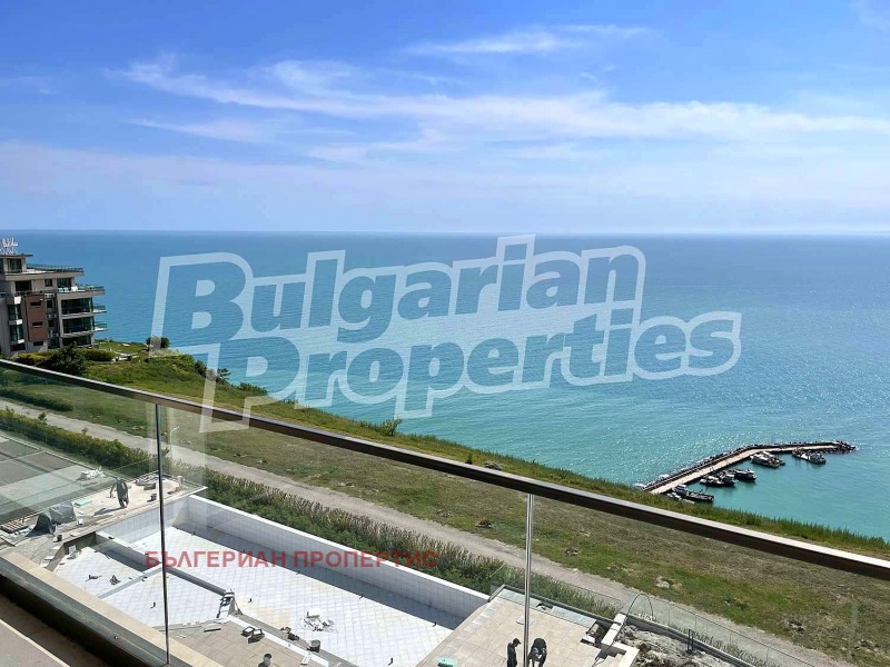 En venta  3+ dormitorios región Dóbrich , Kavarna , 250 metros cuadrados | 39477675 - imagen [15]