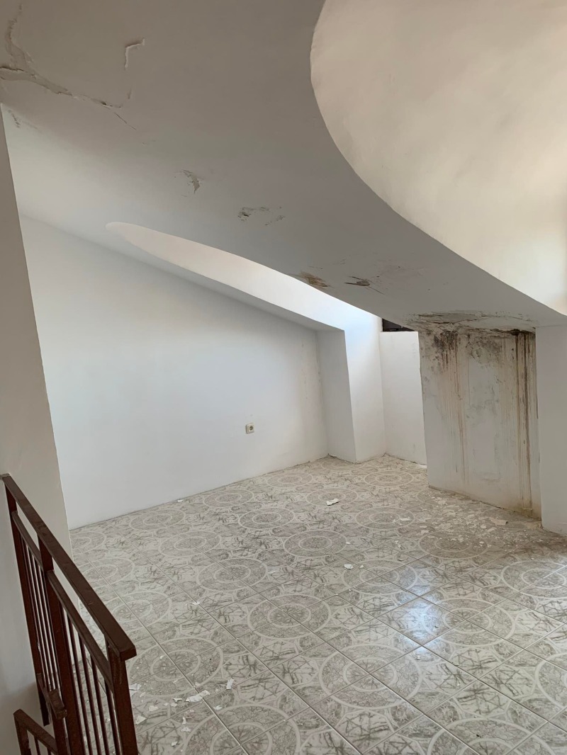 Продава МЕЗОНЕТ, гр. Бургас, Център, снимка 4 - Апартаменти - 52613153