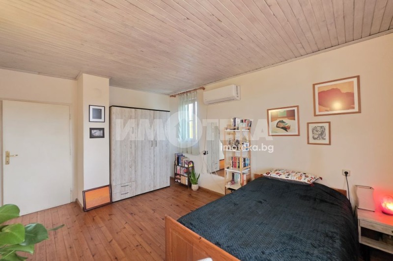 Продава КЪЩА, гр. София, с. Горни Богров, снимка 11 - Къщи - 51889895