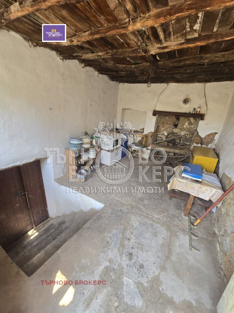 Продава КЪЩА, с. Козловец, област Велико Търново, снимка 10 - Къщи - 55527330