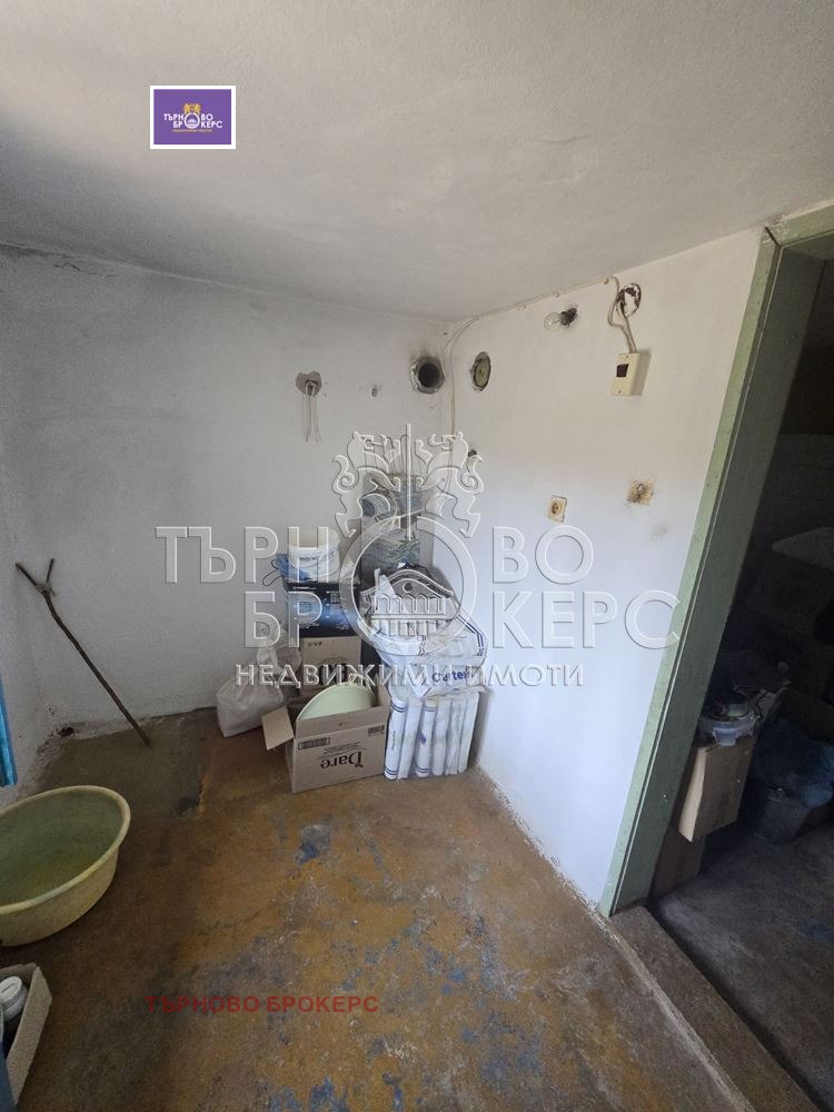 Продава КЪЩА, с. Козловец, област Велико Търново, снимка 13 - Къщи - 55527330
