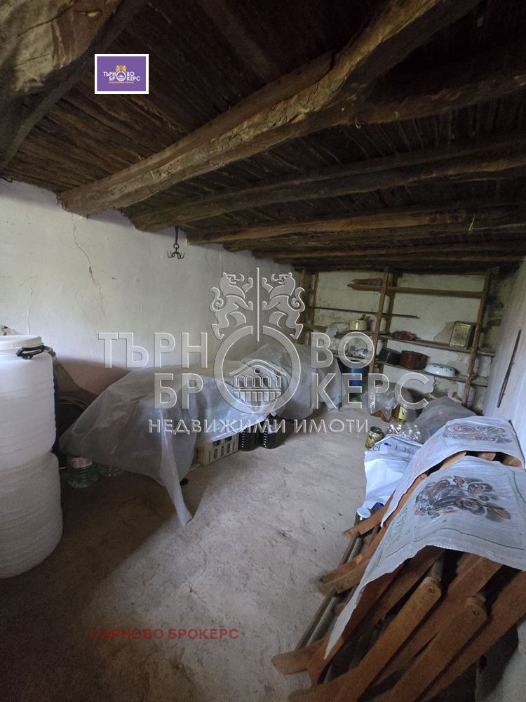 Продава КЪЩА, с. Козловец, област Велико Търново, снимка 17 - Къщи - 55527330