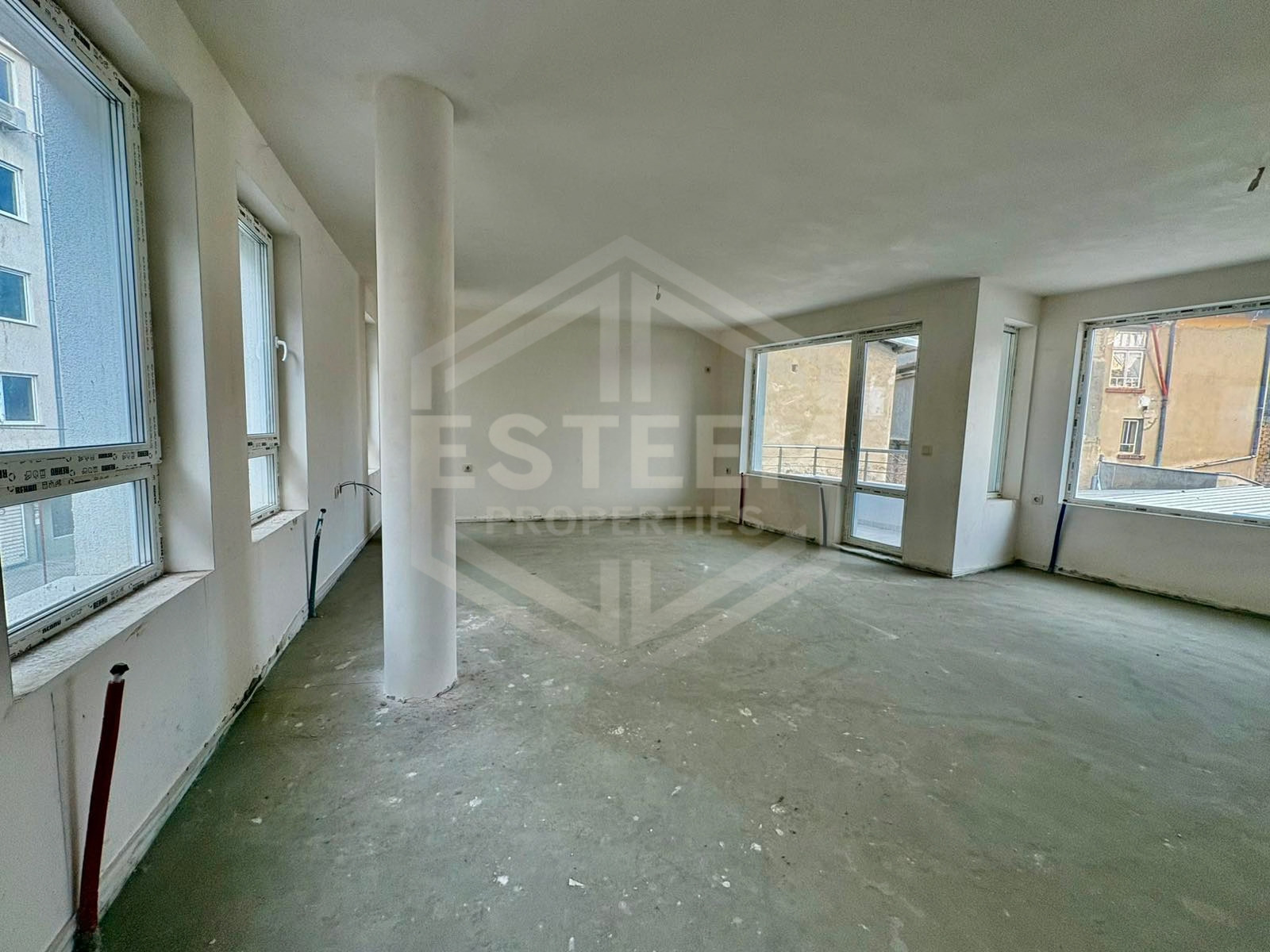 Продава 3-СТАЕН, гр. Русе, Широк център, снимка 2 - Апартаменти - 53741555