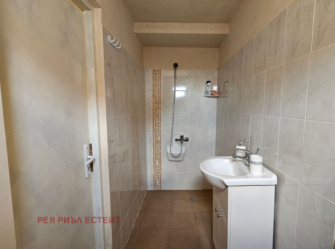 Продава КЪЩА, с. Старосел, област Пловдив, снимка 14 - Къщи - 55103734
