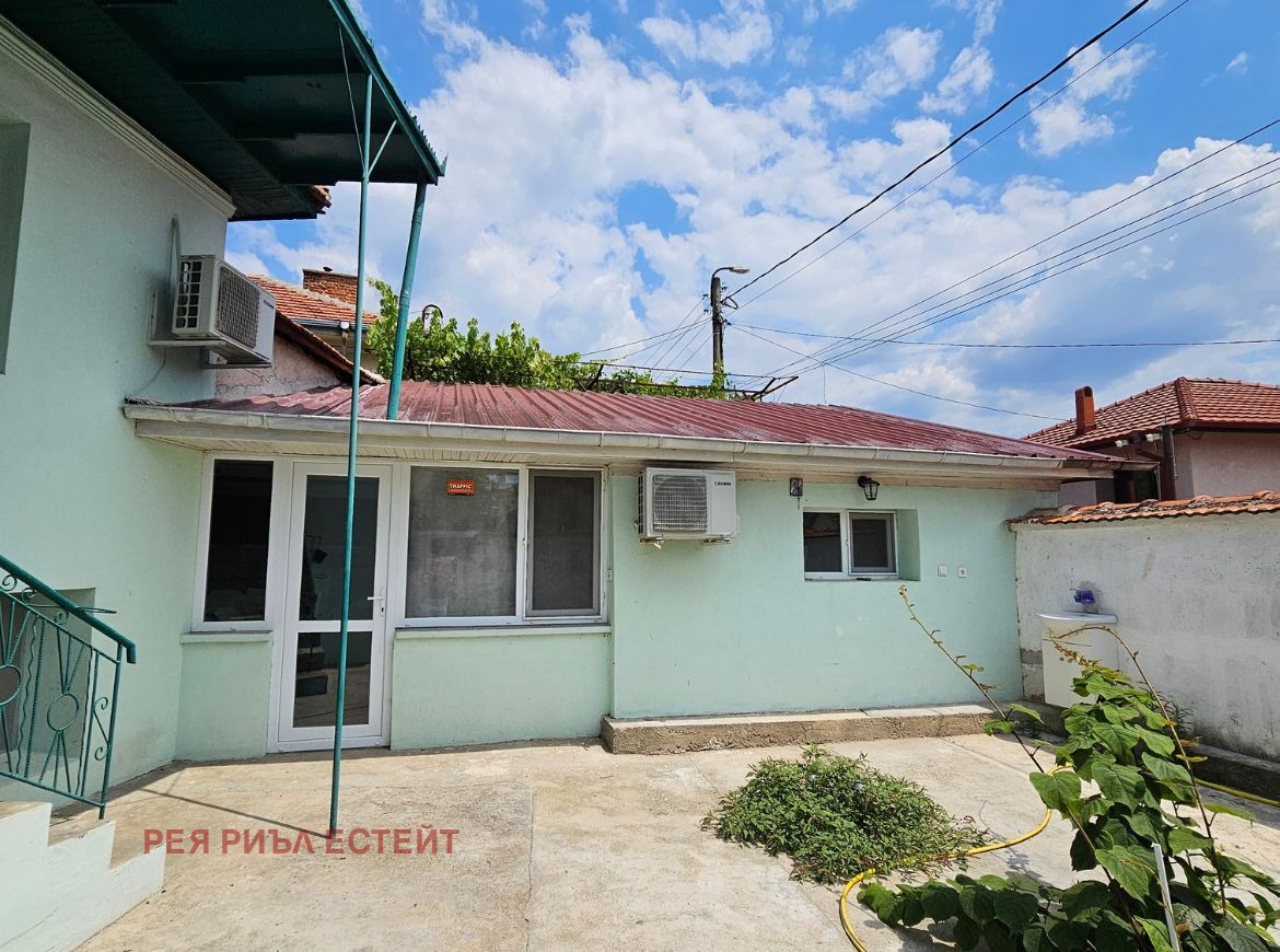 Продава КЪЩА, с. Старосел, област Пловдив, снимка 11 - Къщи - 55103734