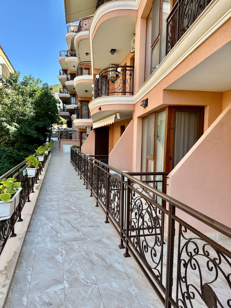 En venta  1 dormitorio región Burgas , Sveti Vlas , 72 metros cuadrados | 84436851 - imagen [10]