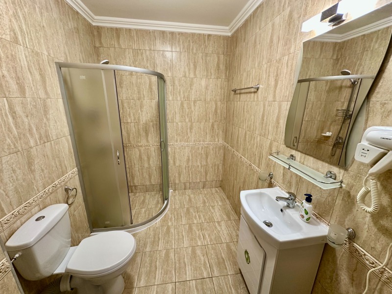 En venta  1 dormitorio región Burgas , Sveti Vlas , 72 metros cuadrados | 84436851 - imagen [8]