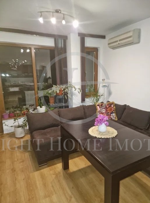 For Sale  2 bedroom Plovdiv , Hristo Smirnenski , 99 sq.m | 96970765 - image [2]