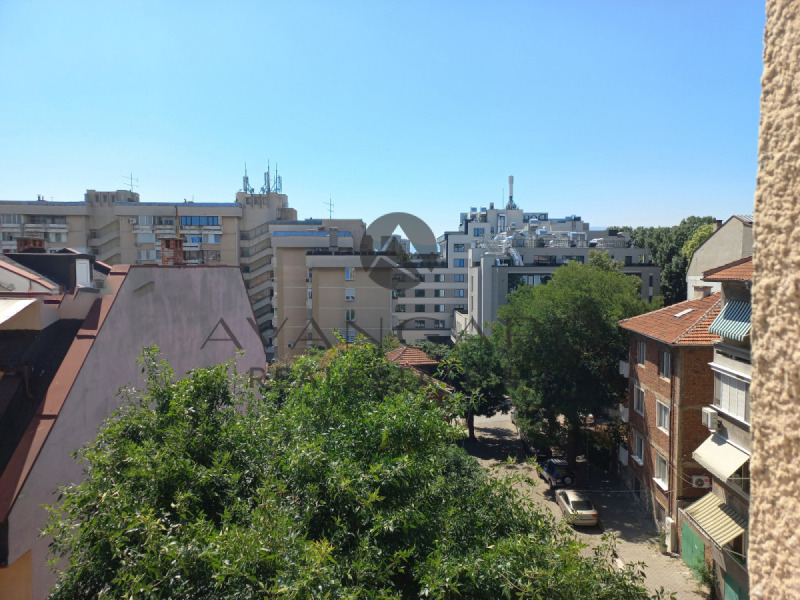 Na prodej  2 ložnice Plovdiv , Centar , 105 m2 | 25938282