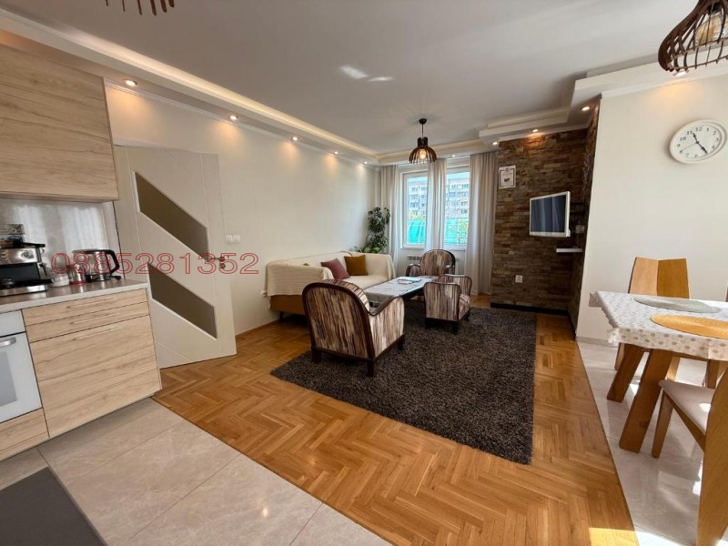 Продава 3-СТАЕН, гр. София, Дървеница, снимка 3 - Апартаменти - 53236536