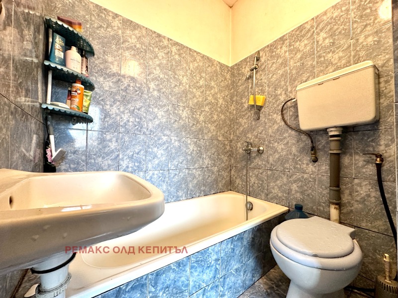 Продава  Къща област Велико Търново , гр. Дебелец , 169 кв.м | 58177157 - изображение [16]
