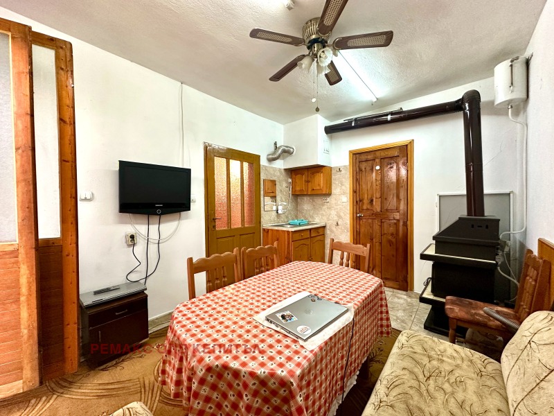 Продава  Къща област Велико Търново , гр. Дебелец , 169 кв.м | 58177157 - изображение [9]