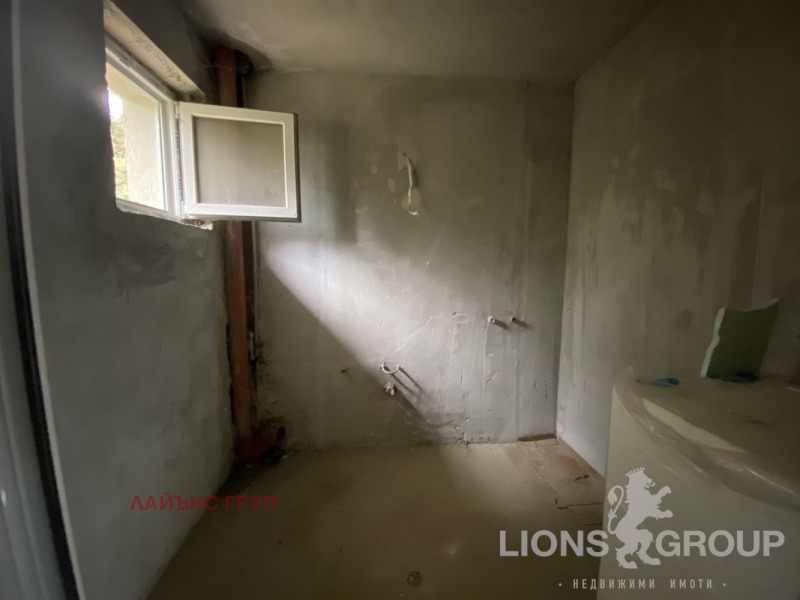 Продава КЪЩА, гр. Варна, м-т Зеленика, снимка 6 - Къщи - 52220056