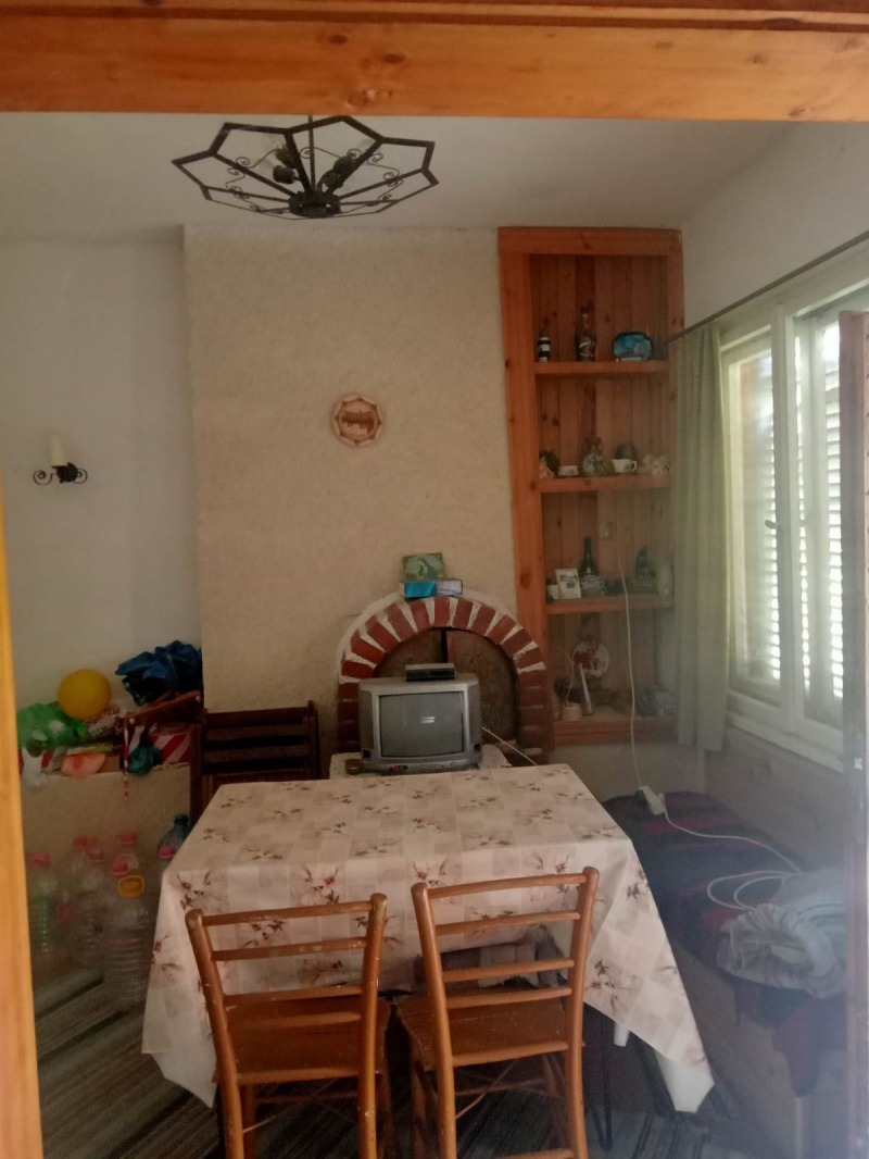 Продава ВИЛА, гр. Перущица, област Пловдив, снимка 9 - Вили - 53436185