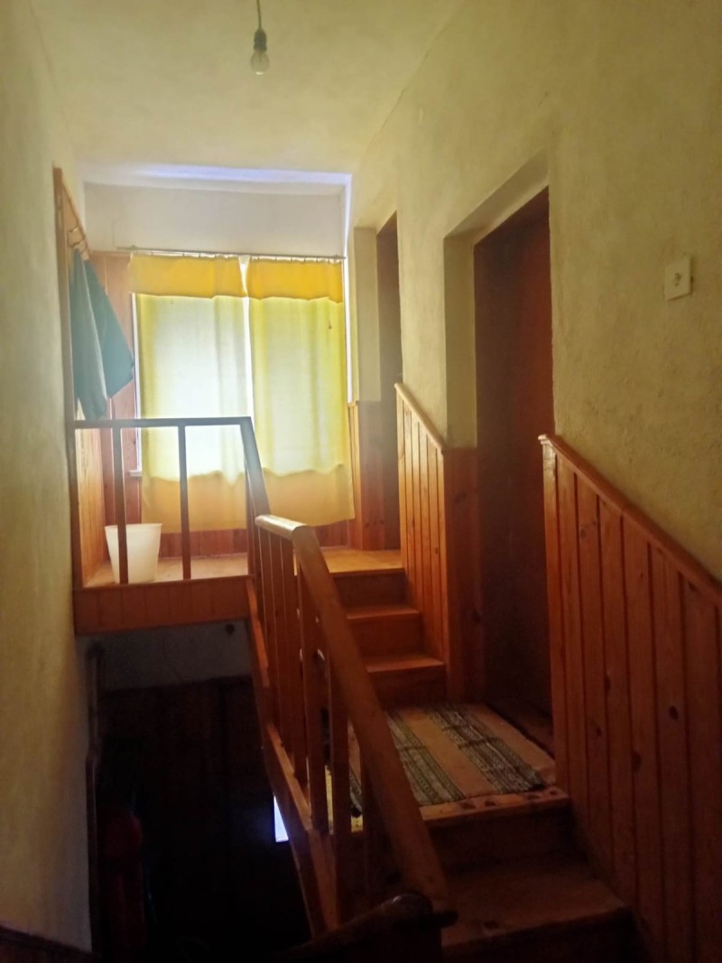 Продава ВИЛА, гр. Перущица, област Пловдив, снимка 14 - Вили - 53436185