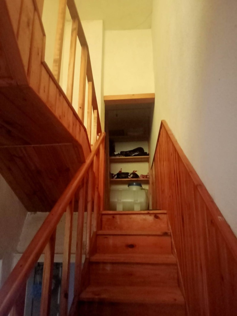 Продава ВИЛА, гр. Перущица, област Пловдив, снимка 13 - Вили - 53436185