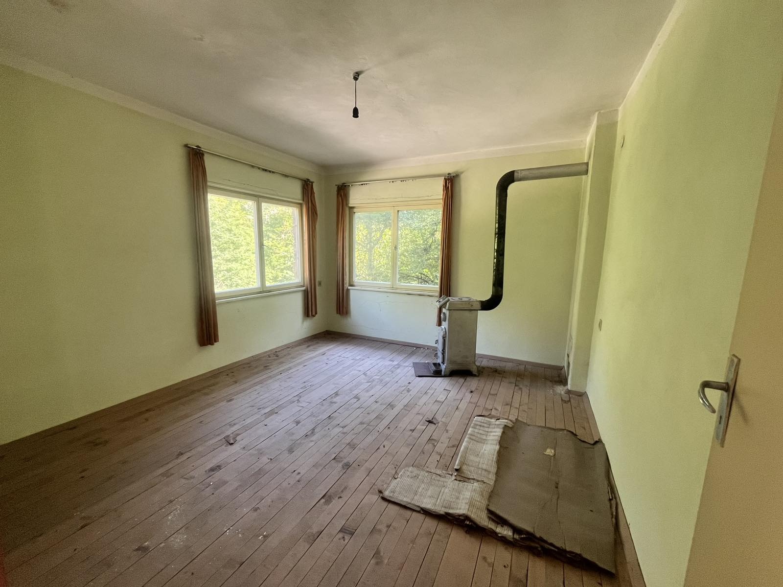 Продава КЪЩА, с. Валевци, област Габрово, снимка 5 - Къщи - 55706939