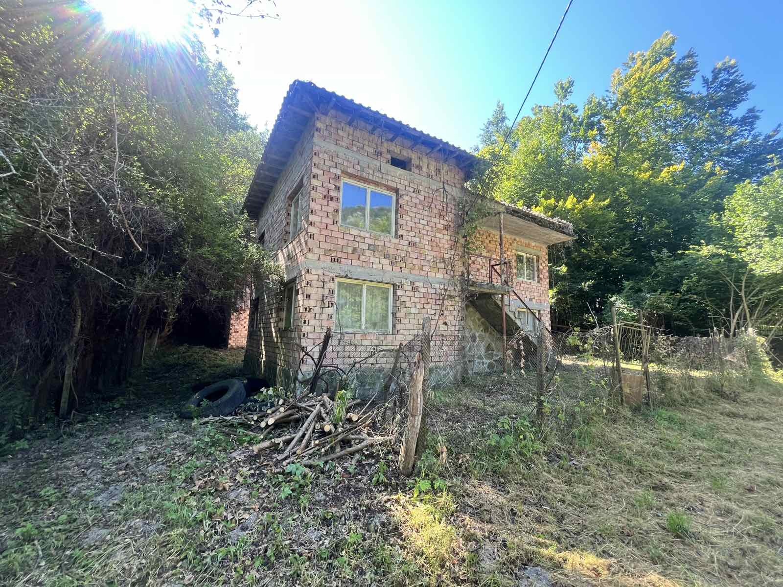 Продава КЪЩА, с. Валевци, област Габрово, снимка 3 - Къщи - 55706939