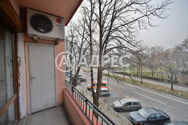 En venta  2 dormitorios Sofia , Tsentar , 110 metros cuadrados | 96602380 - imagen [3]