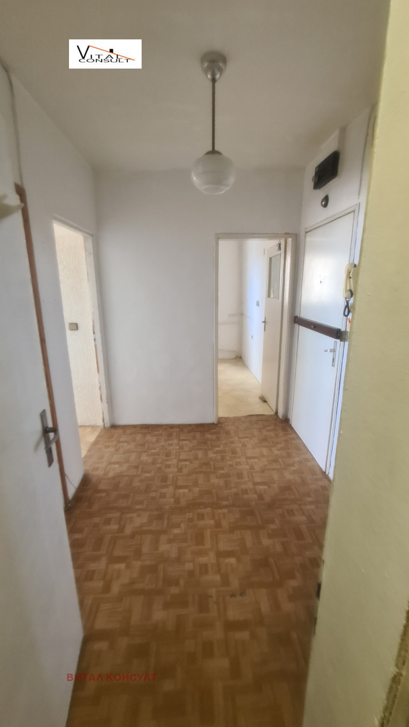 Продава 3-СТАЕН, гр. София, Младост 3