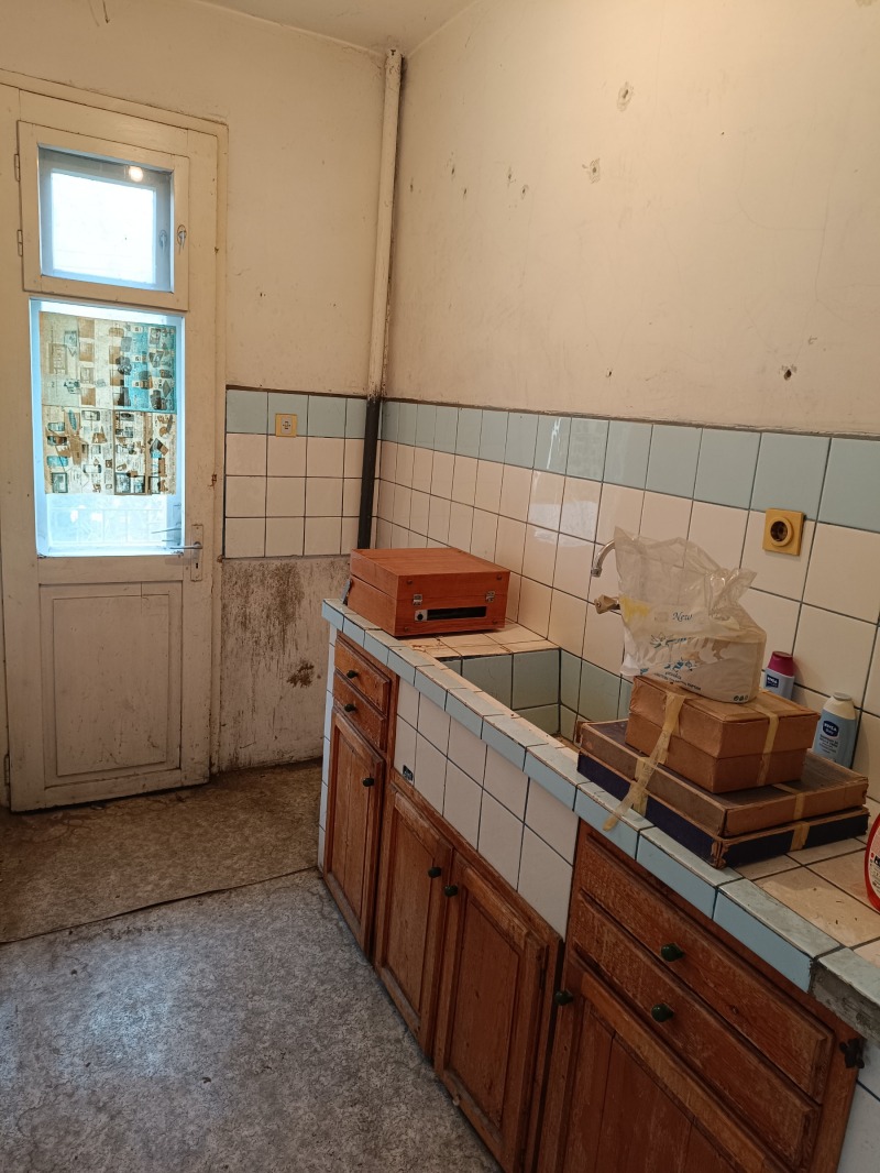 Продава 4-СТАЕН, гр. Стара Загора, Операта, снимка 4 - Aпартаменти - 47960782