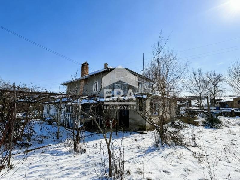 Продава КЪЩА, с. Ново село, област Велико Търново, снимка 3 - Къщи - 53244635