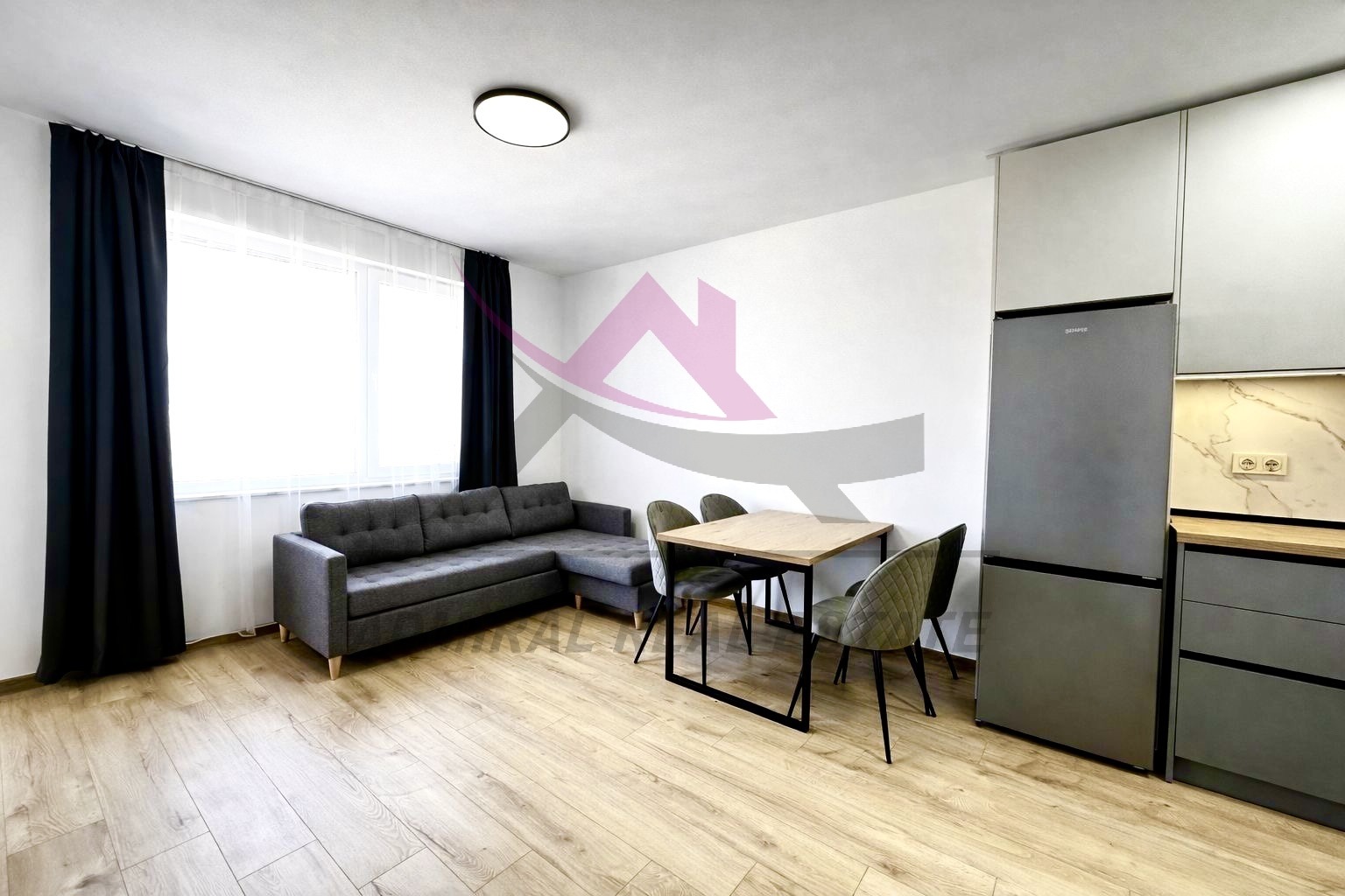 Продава 2-СТАЕН, гр. Варна, Младост 1, снимка 2 - Апартаменти - 53903508