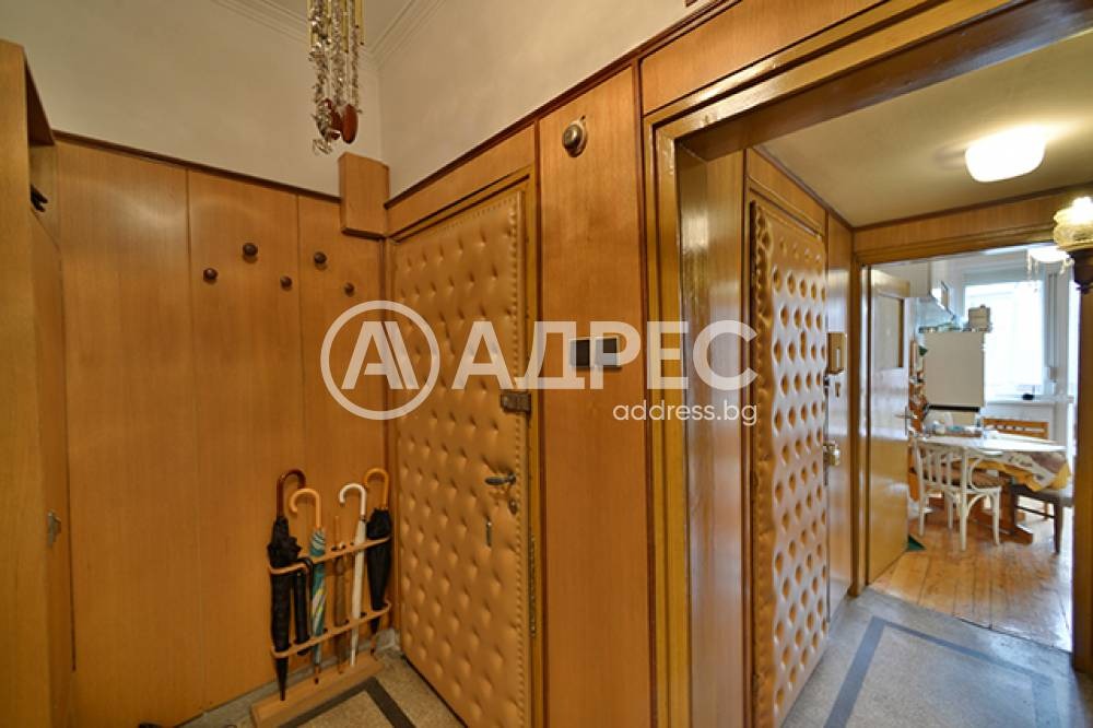 Продава 3-СТАЕН, гр. София, Център, снимка 12 - Апартаменти - 51598087
