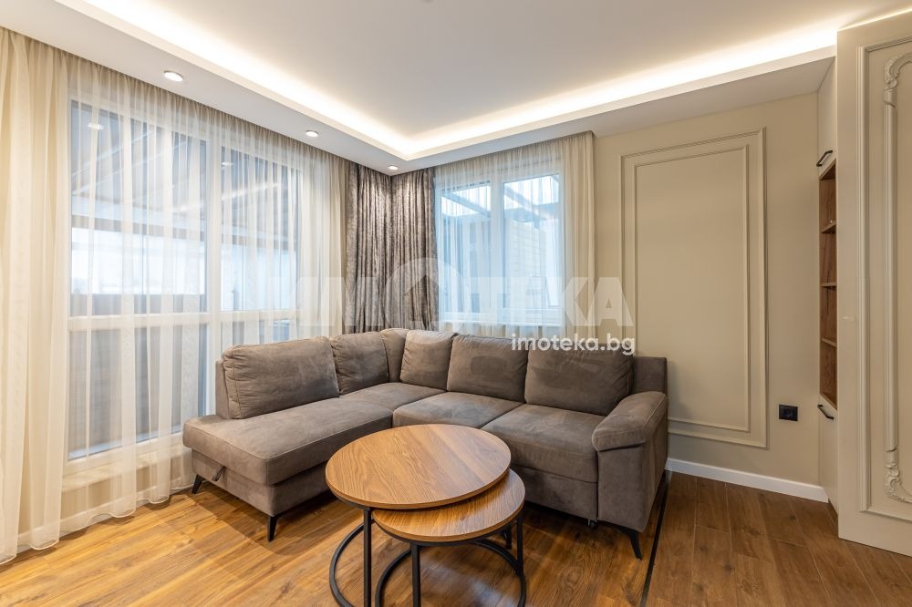 Продава 3-СТАЕН, гр. Варна, Център, снимка 2 - Апартаменти - 54278309