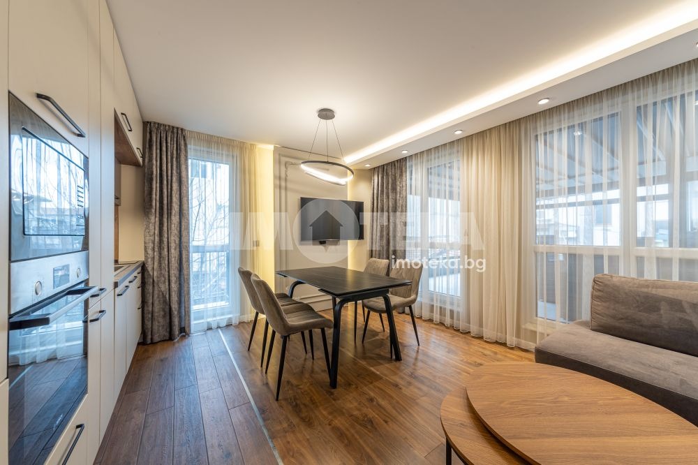 Продава 3-СТАЕН, гр. Варна, Център, снимка 15 - Апартаменти - 54278309