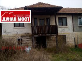 Продажба на имоти в с. Волово, област Русе - изображение 1 