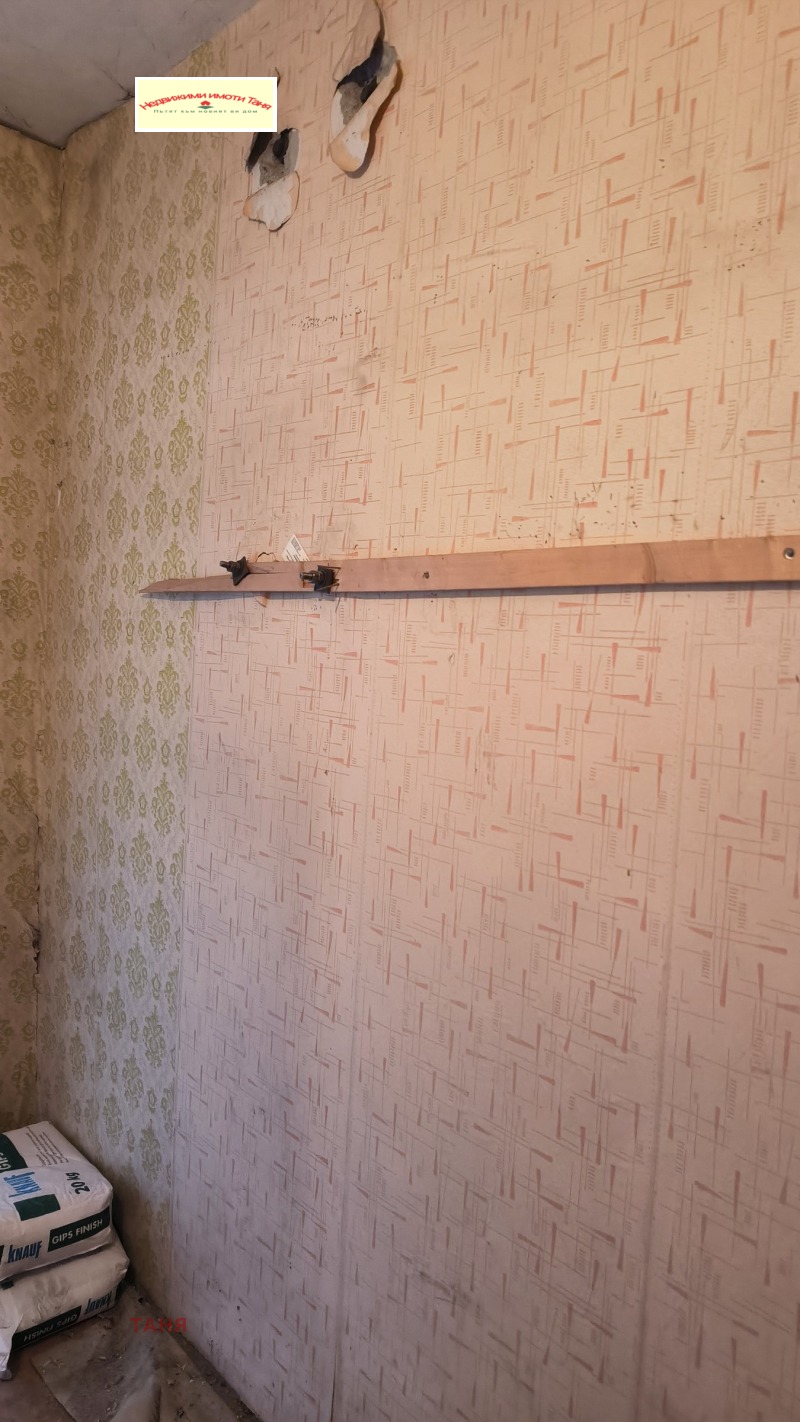 Продава 1-СТАЕН, гр. Перник, Тева, снимка 5 - Апартаменти - 52633214