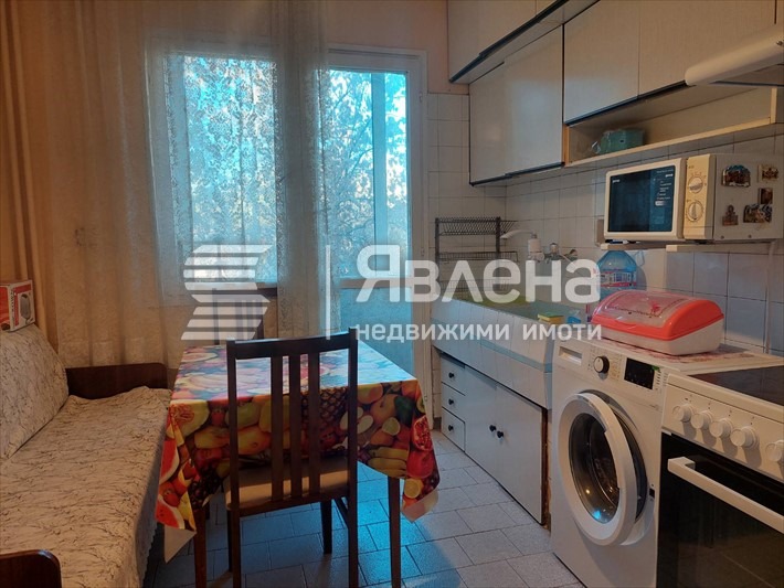 Продава 3-СТАЕН, гр. Пловдив, Кючук Париж, снимка 3 - Aпартаменти - 47920537