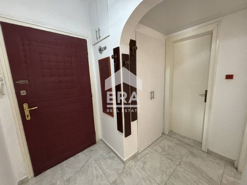 Продава 3-СТАЕН, гр. Шумен, Център, снимка 9 - Апартаменти - 53822152