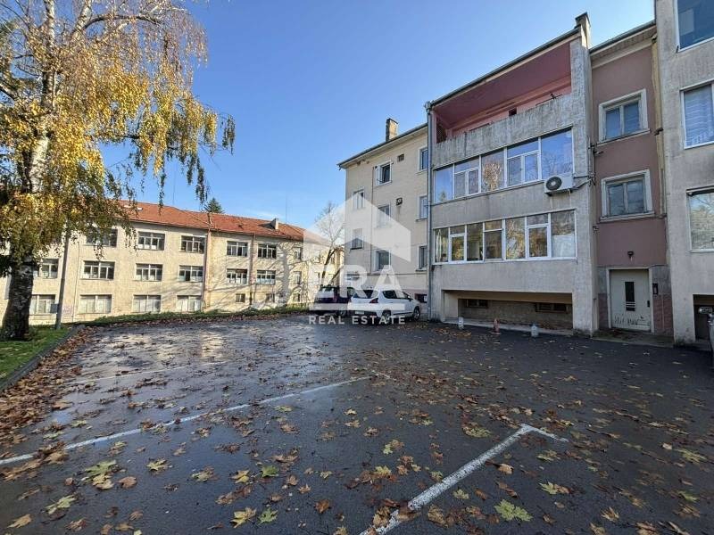 Продава 3-СТАЕН, гр. Шумен, Център, снимка 2 - Апартаменти - 53822152