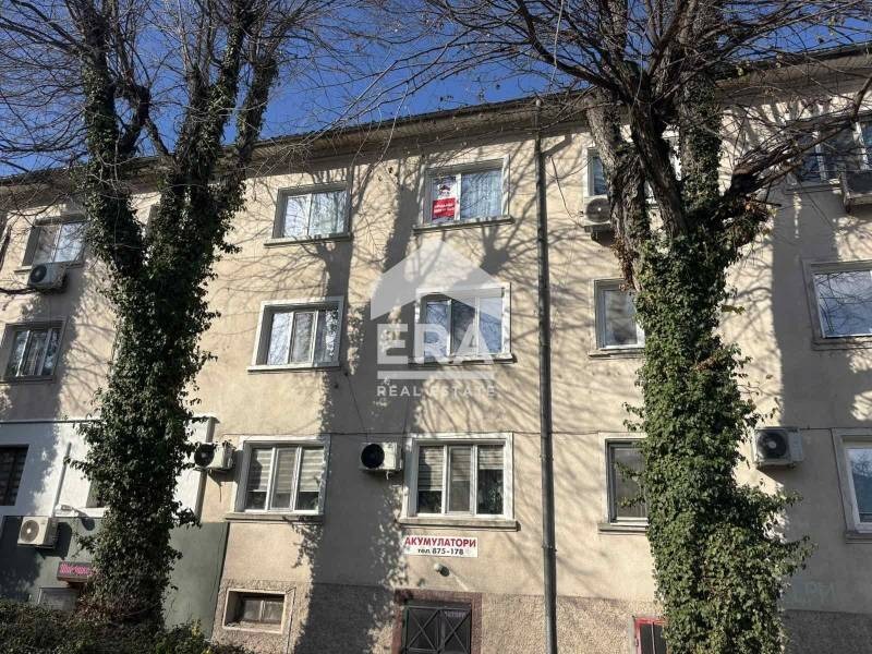 Продава 3-СТАЕН, гр. Шумен, Център